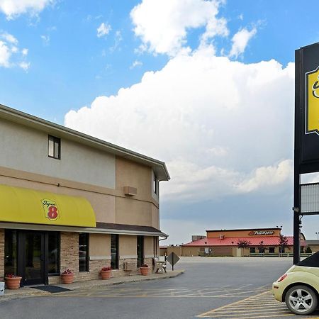 Super 8 By Wyndham Casper West By The River Exterior foto
